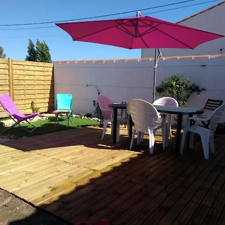 Holiday home Maison Chaleureuse Proche Plage Et Pistes Cyclables, Avec Jardin Et Plancha, 3 Couchages A - Fr-1-224b-727